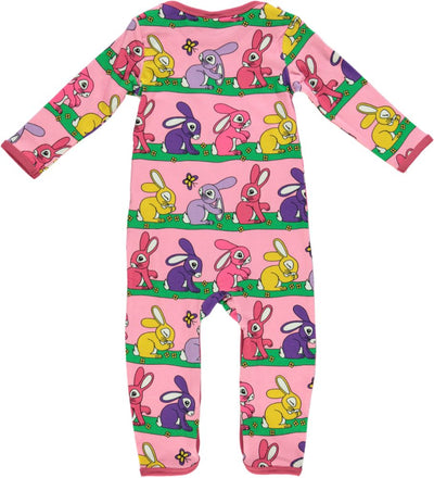 Long-sleeved baby suit with rabbits