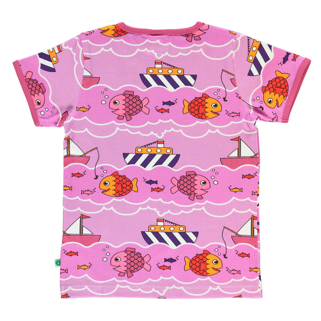 T-shirt with boat and fish