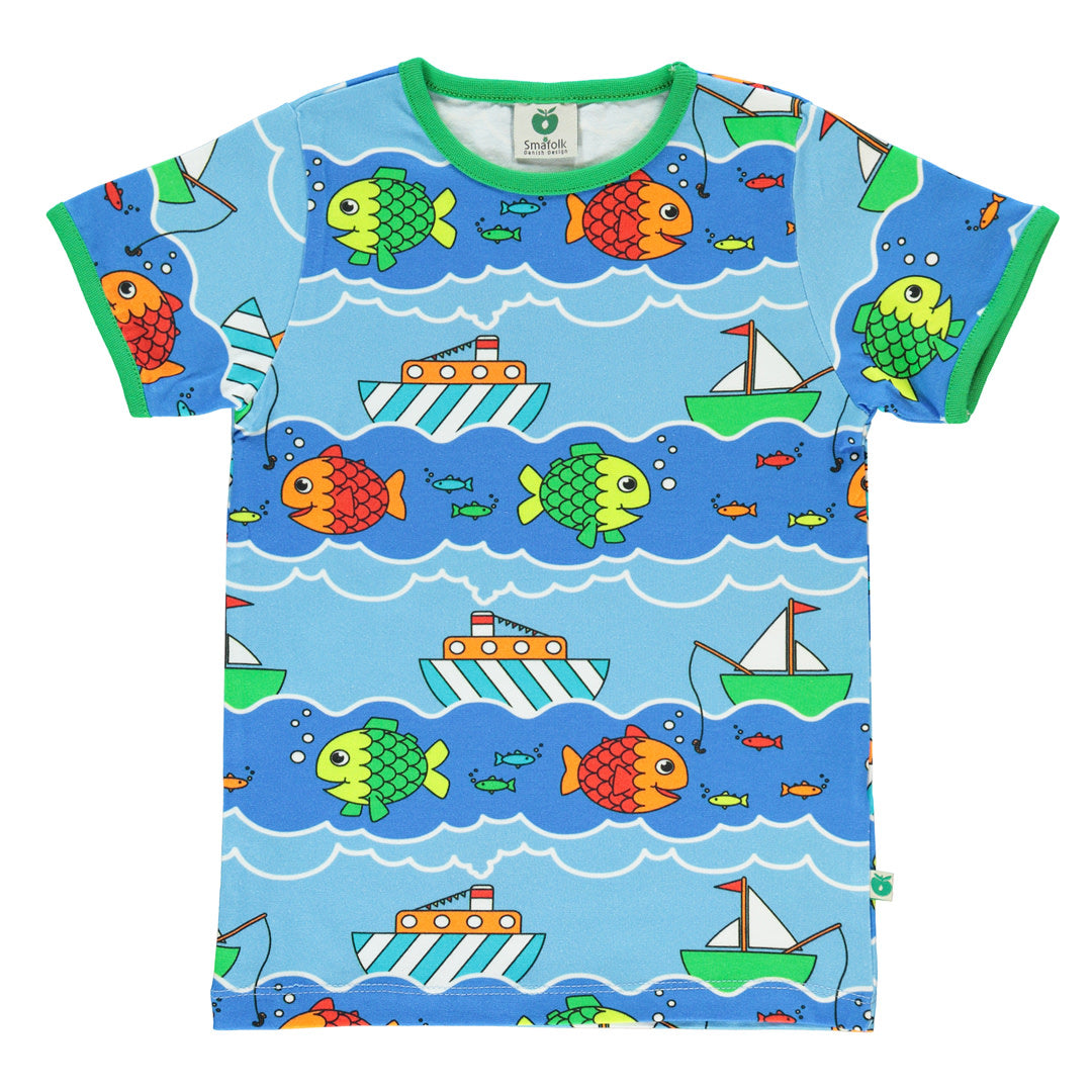 T-shirt with boat and fish