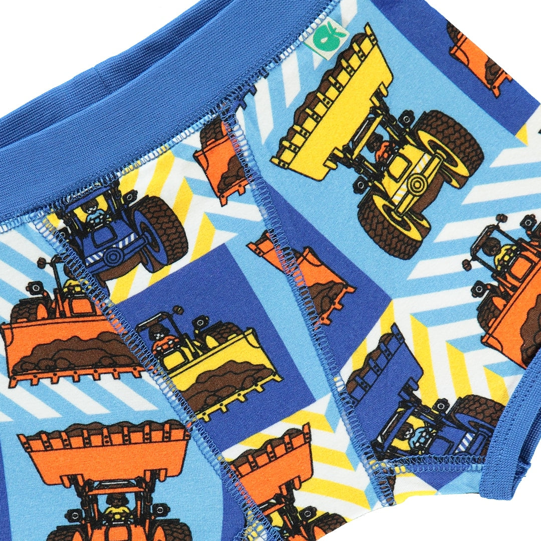 Underwear set with excavator