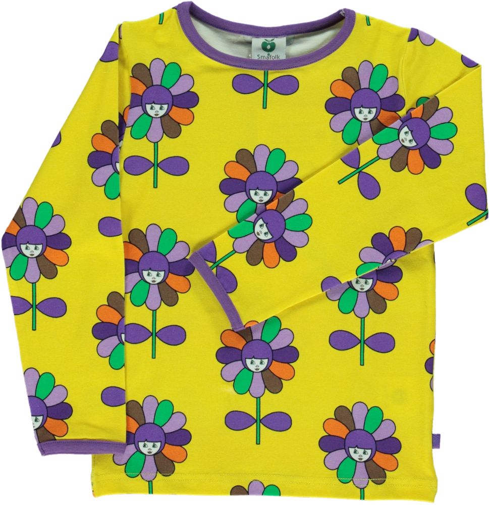 T-shirt with Flowers