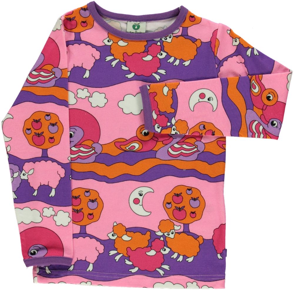 Long-sleeved top with sheep and ducks