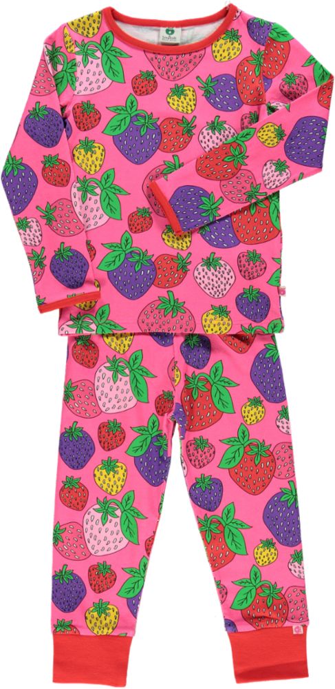Nightwear with strawberries
