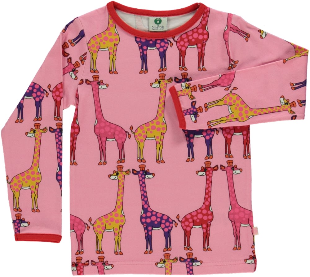 Long sleeved top with giraffes